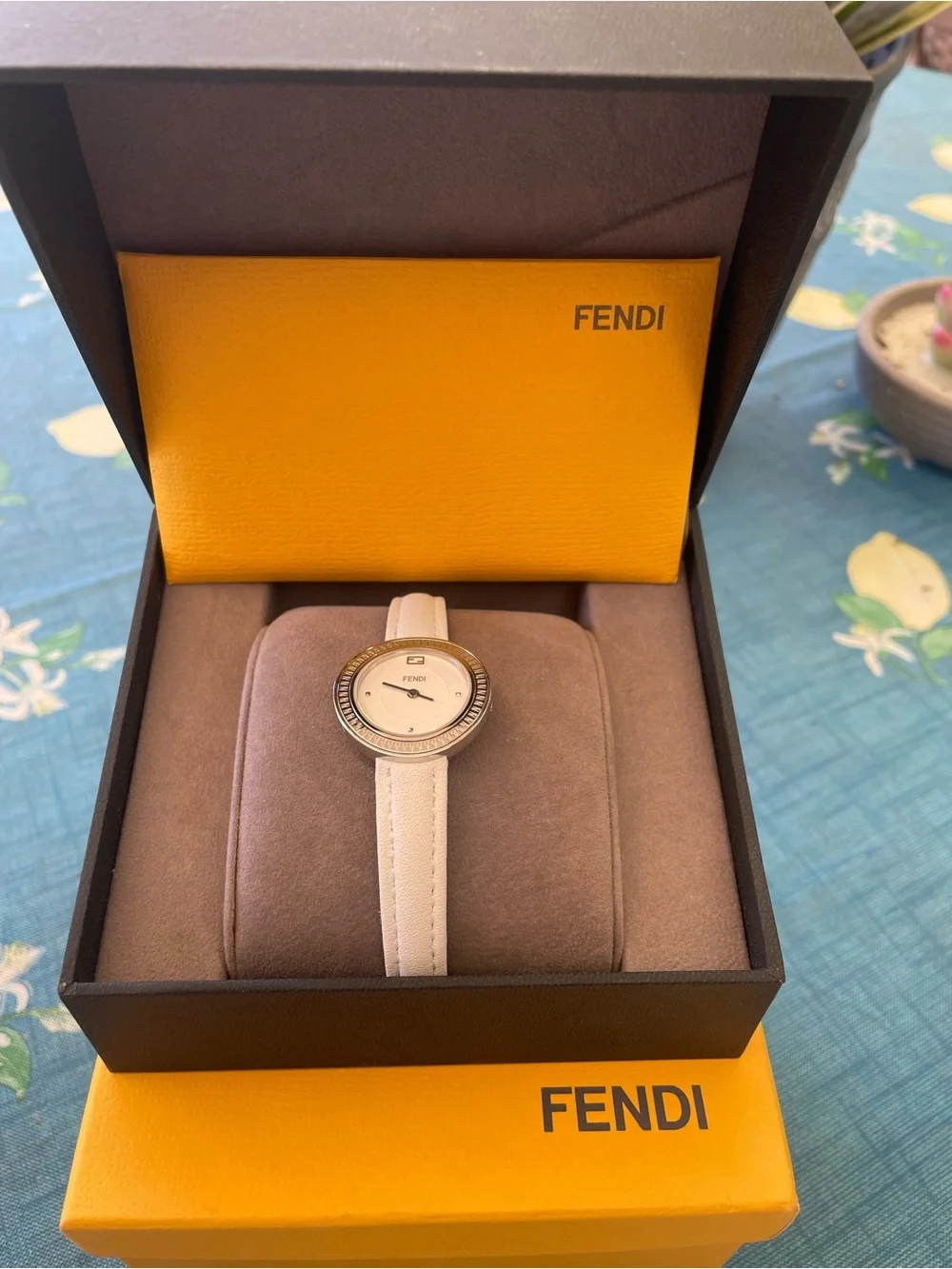 FENDI Women's Quartz Analog Dress Watch Silver Case White Leather Strap Box COA
